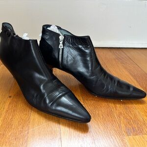 Sigerson Morrison Black Leather Pointed Ankle Boots